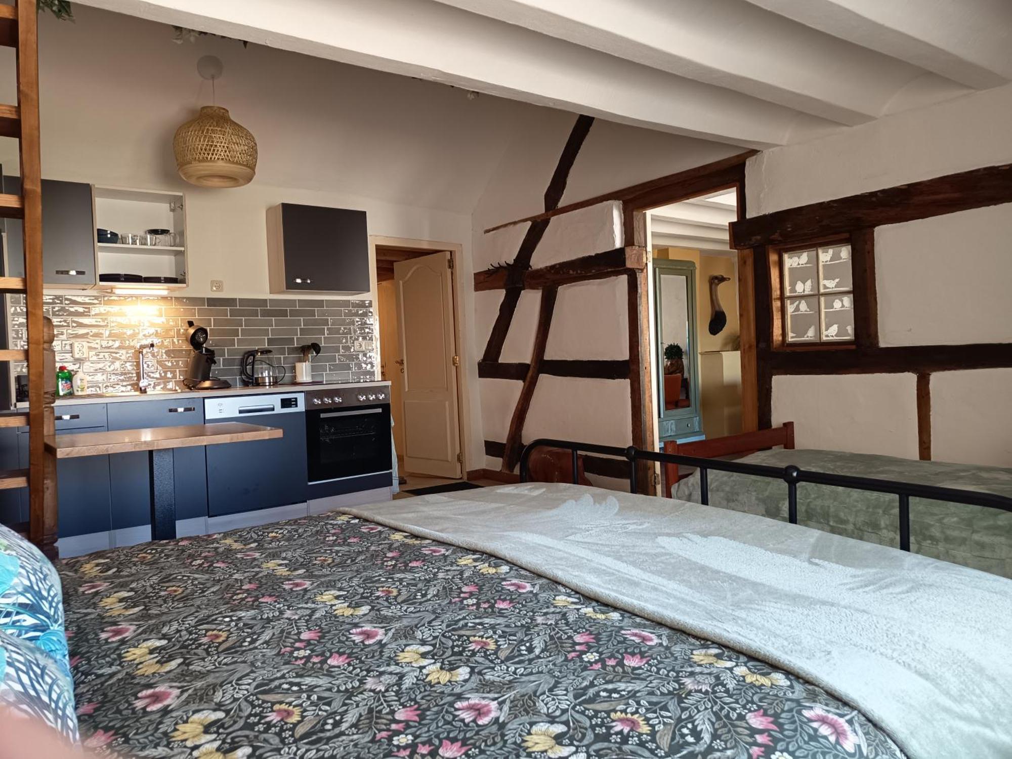 Bnb Het Geluk Van Limburg Mechelen Exterior foto